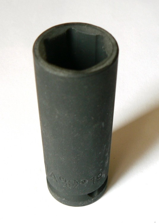 Hlavice průmyslová prodloužená 1/2" 19 CrMo Drive č. E113609T